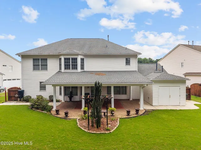 $859,000 | 222 Shillings Chase Drive, Cary, NC 27518