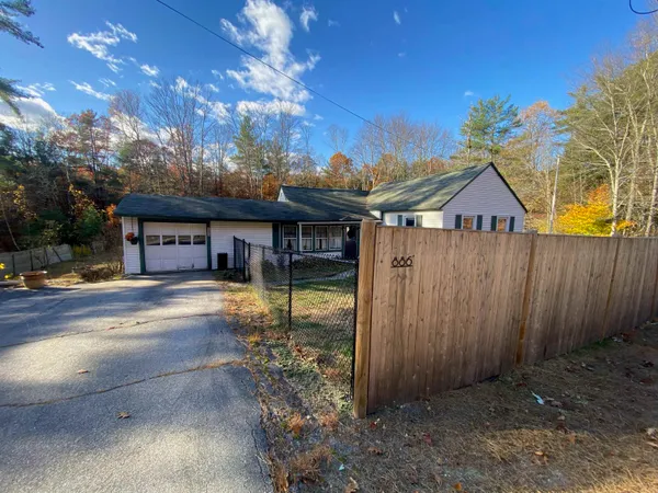 $259,900 | 886 Keene Road, Winchester, NH 03470