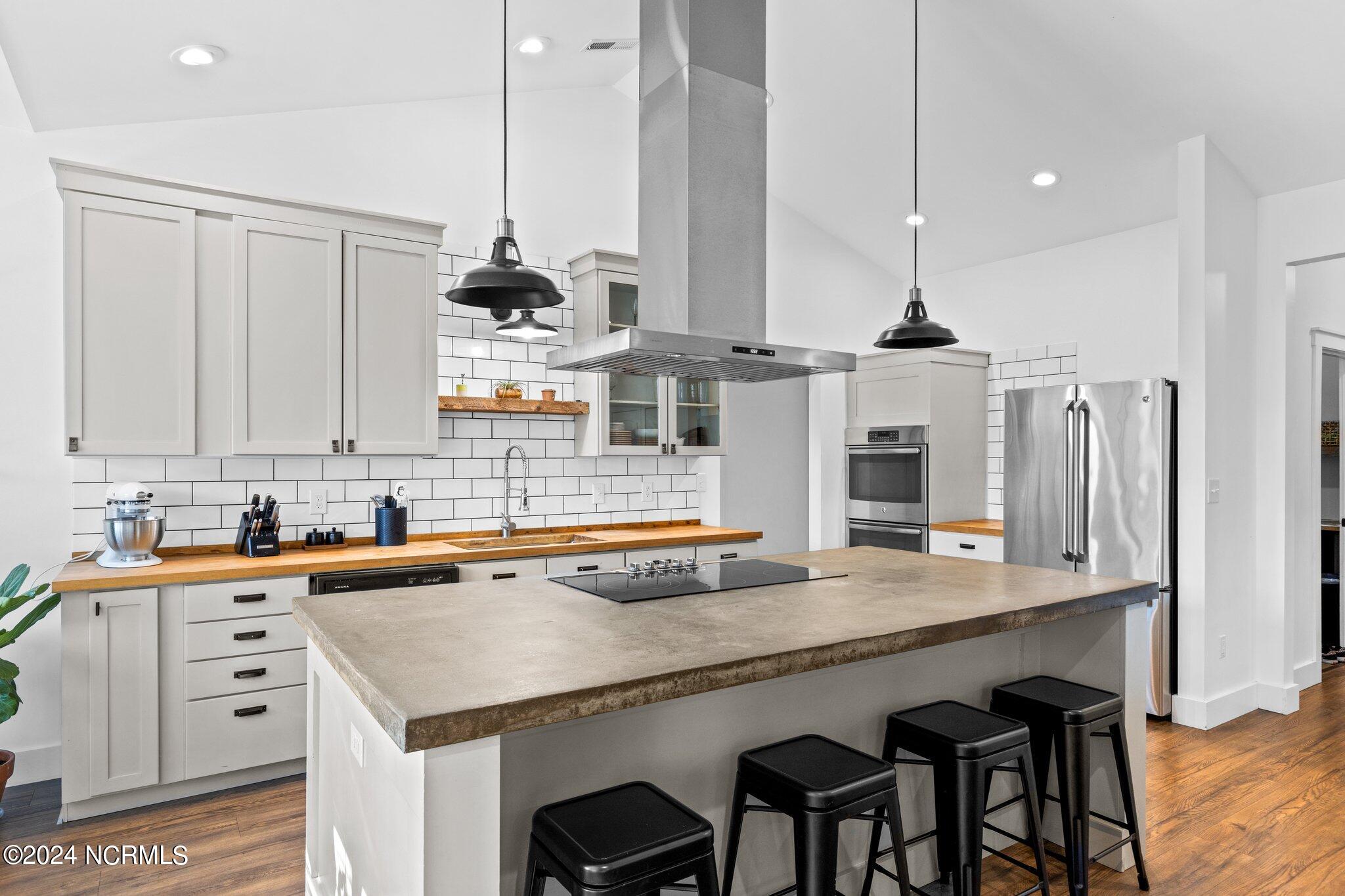 1193 Nine Foot Road Newport, NC 28570 - Photo 12 of 62 Kitchen