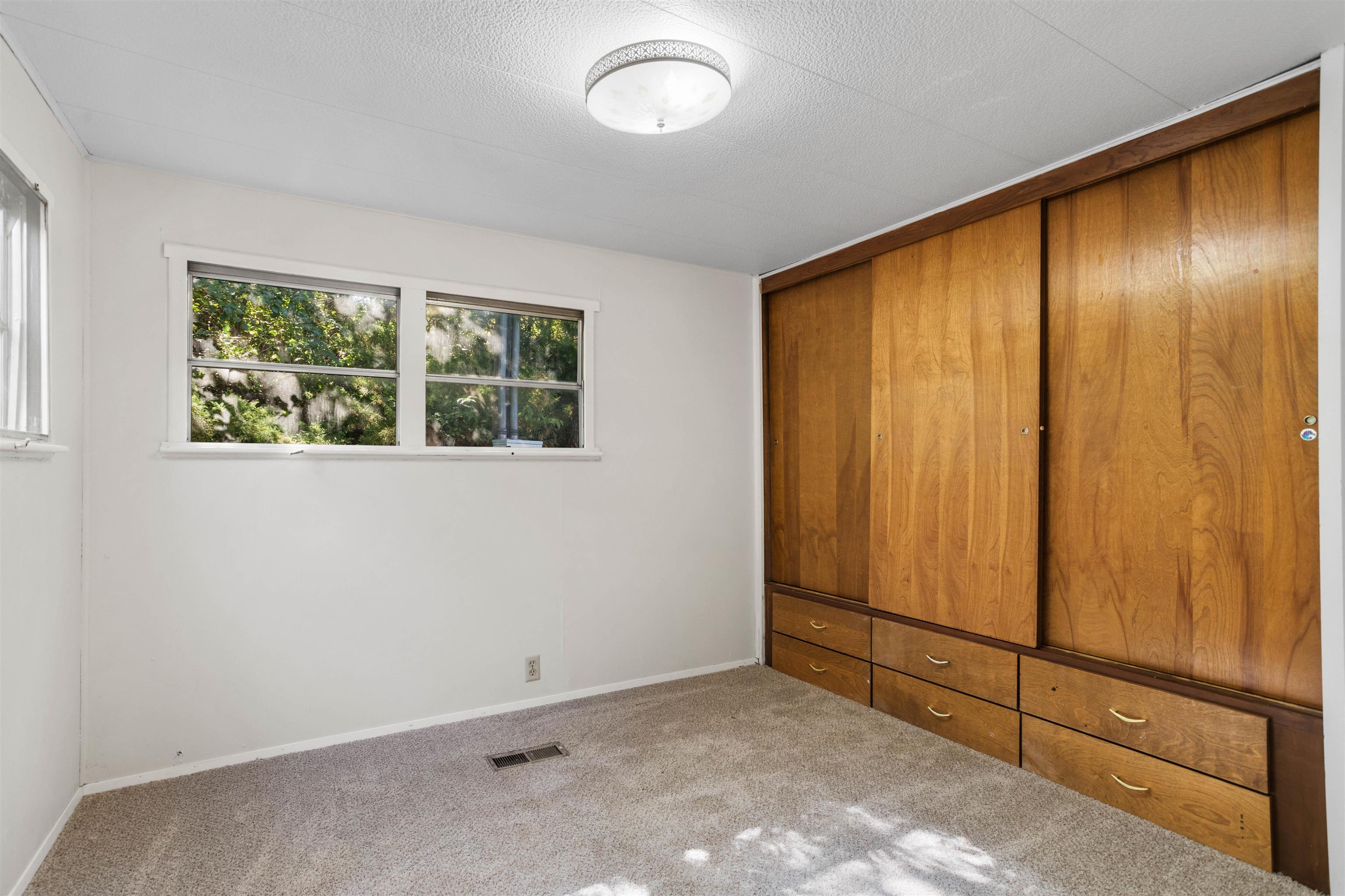 3803 West Greenwood Road, Unit 17A Spokane, WA 99224 - Photo 11 of 35