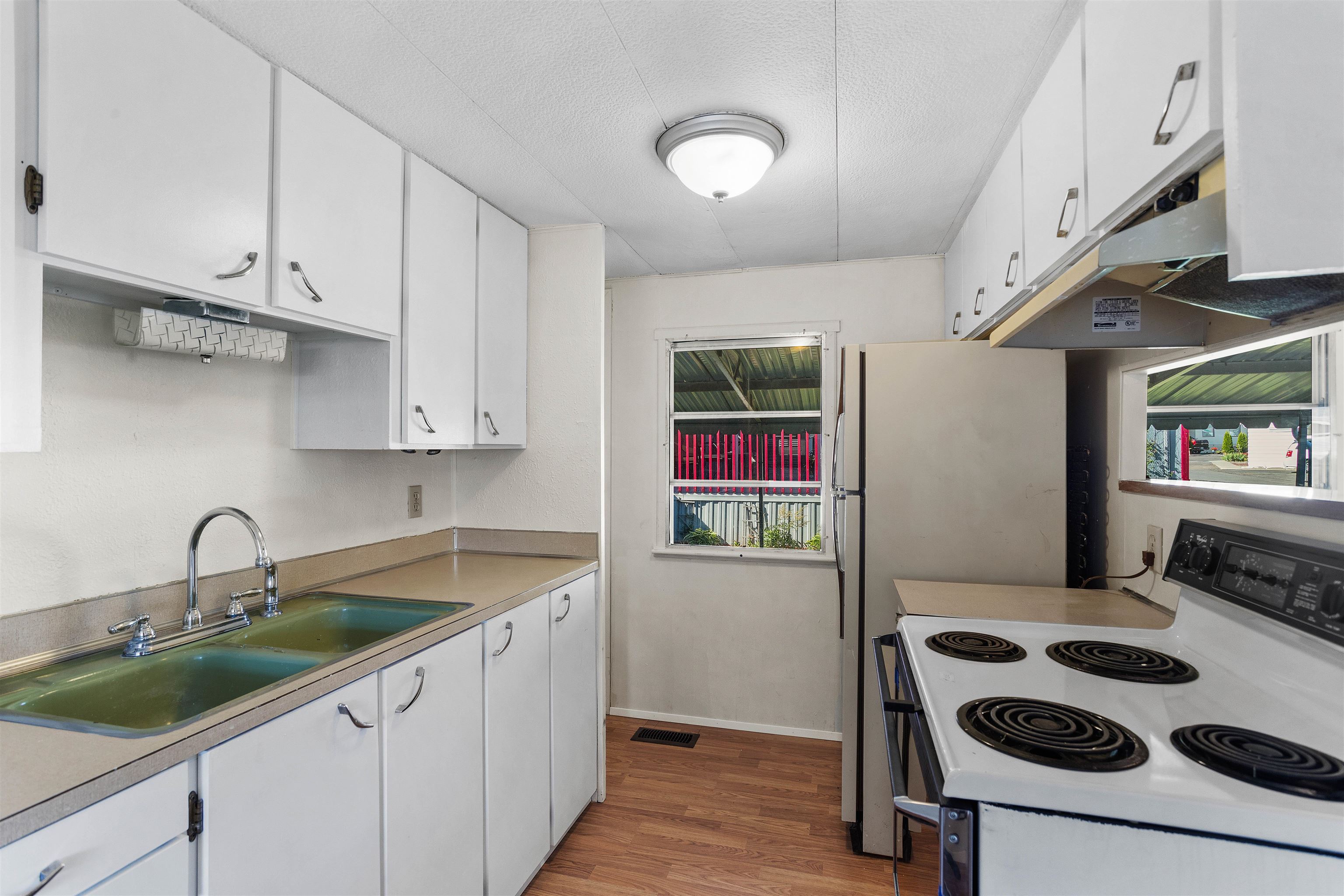 3803 West Greenwood Road, Unit 17A Spokane, WA 99224 - Photo 8 of 35