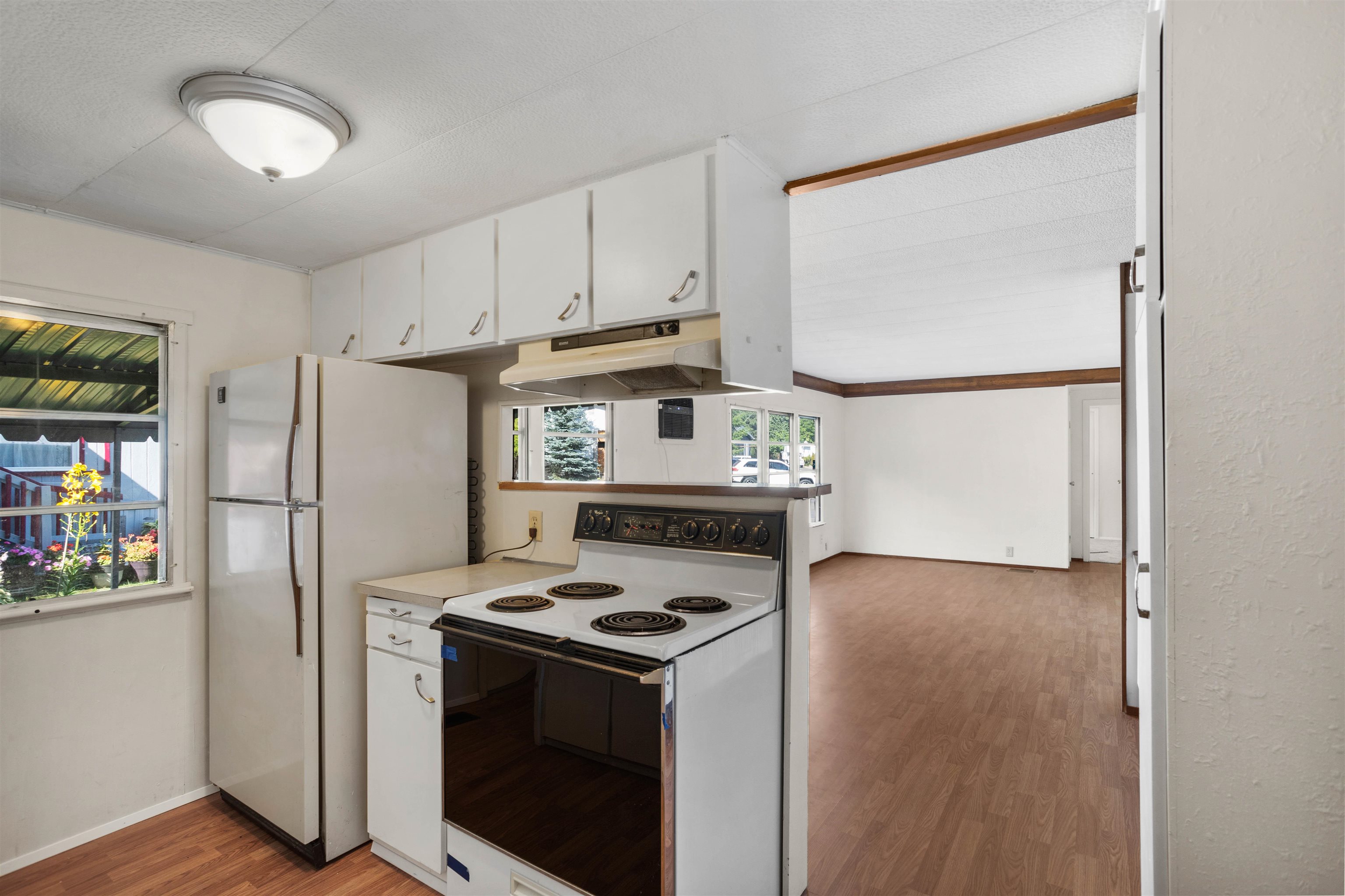 3803 West Greenwood Road, Unit 17A Spokane, WA 99224 - Photo 9 of 35