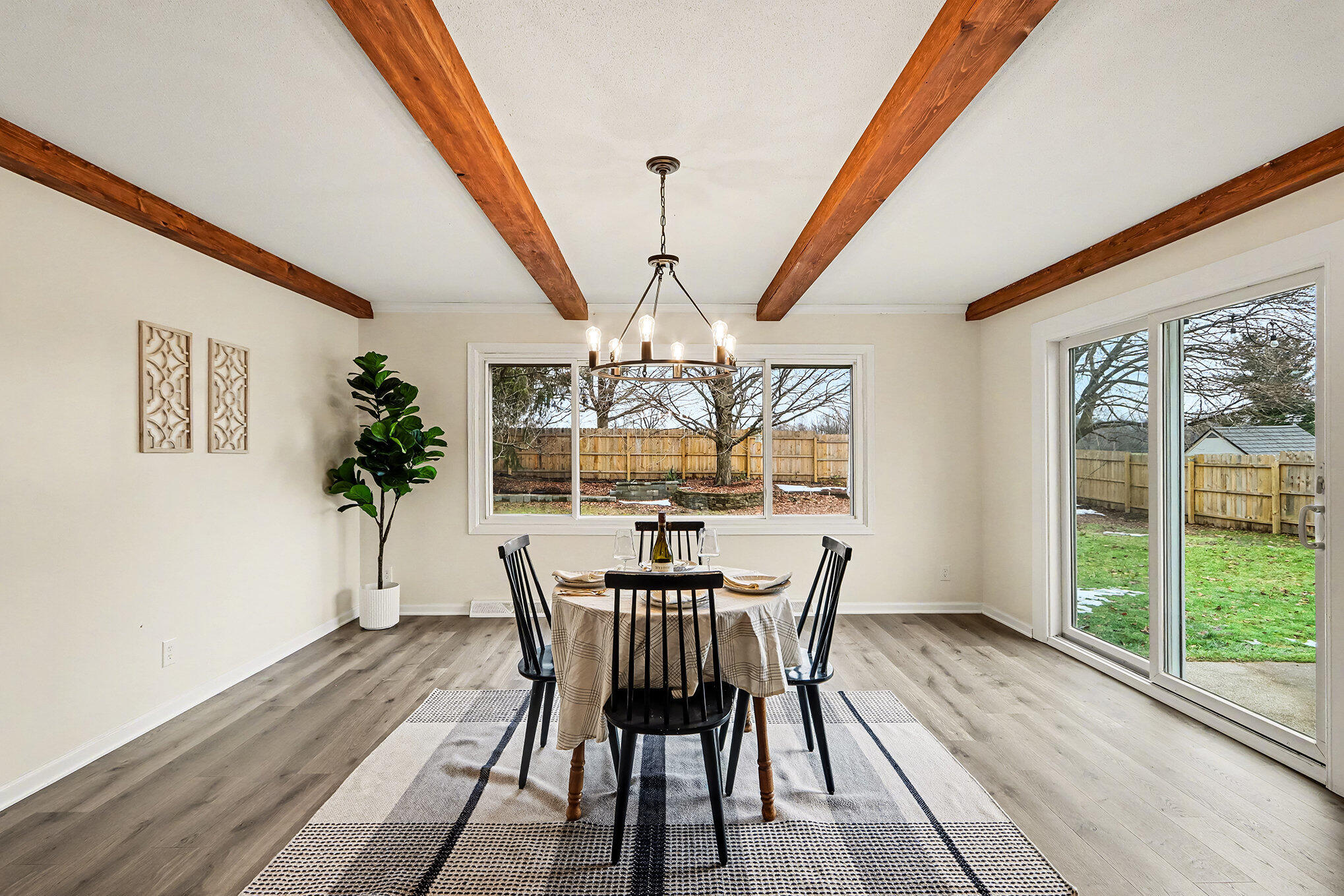 2334 Tamrack Street Kalamazoo, MI 49006 - Photo 5 of 23 019_file_996