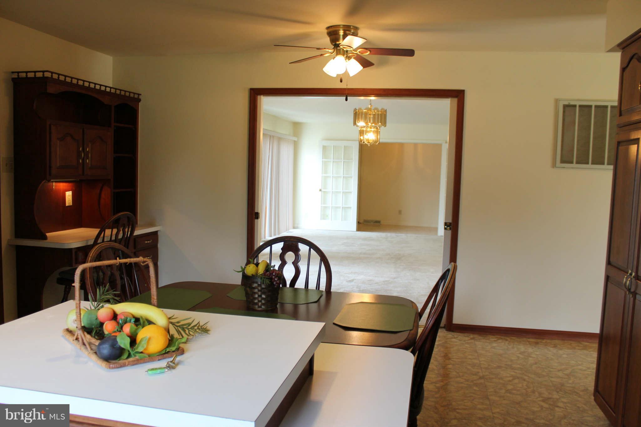 490 Lone Oak Road Ranson, WV 25438 - Photo 12 of 30 Kitchen
