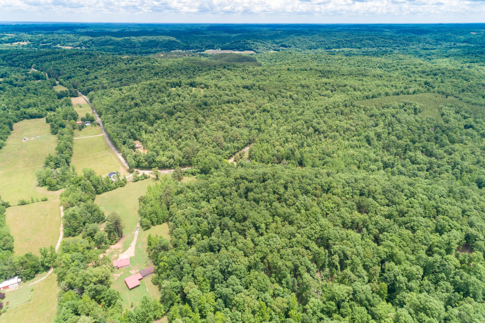 1829 Deer Creek Road Linden, TN 37096 - Photo 41 of 50 Gallery Image 41