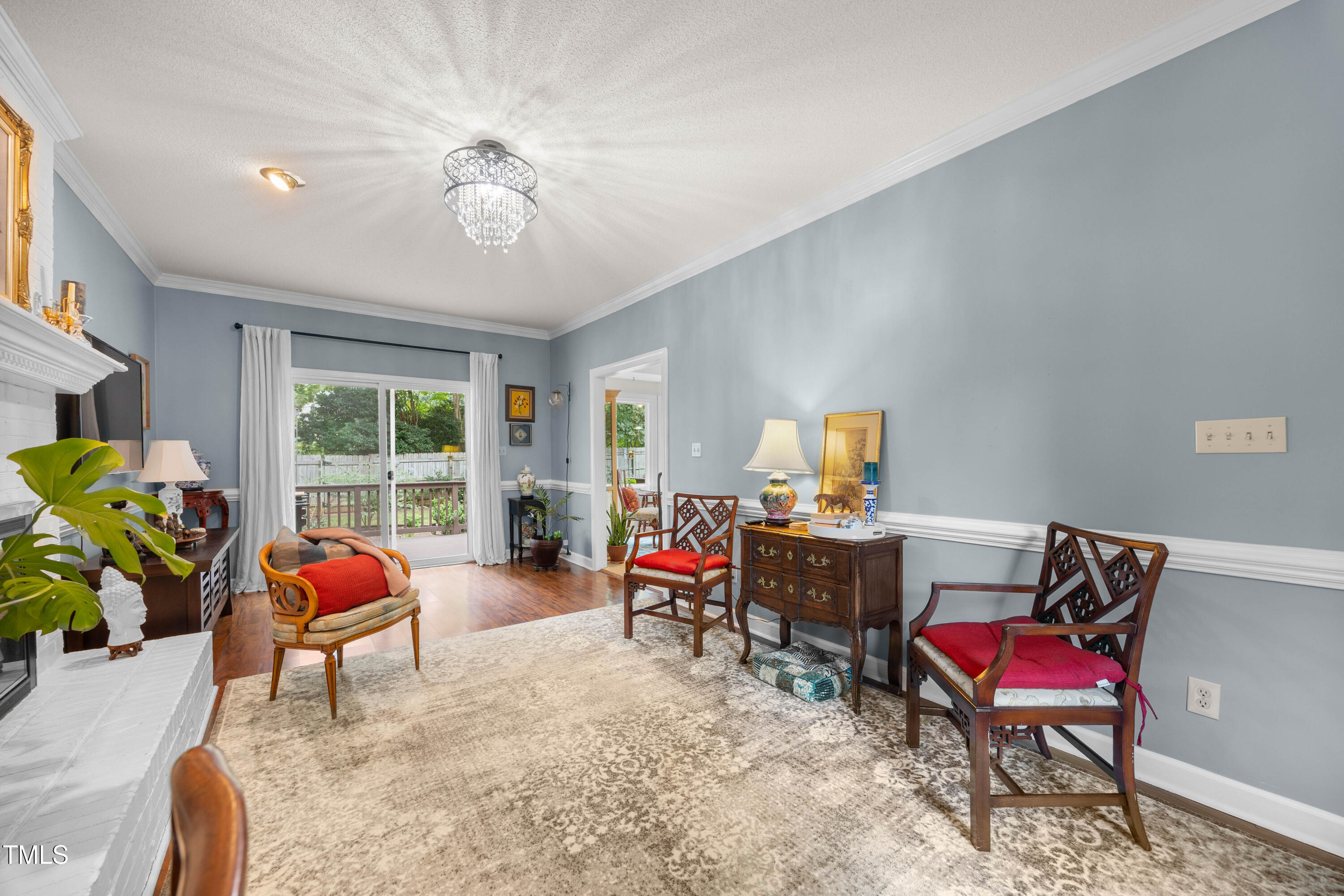 207 Wintermist Drive Cary, NC 27513 - Photo 15 of 43 a living room with furniture and a window