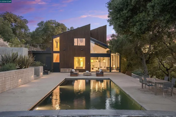 $5,250,000 | 240 Tappan Lane, Orinda, CA 94563