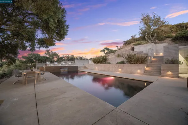 $5,250,000 | 240 Tappan Lane, Orinda, CA 94563