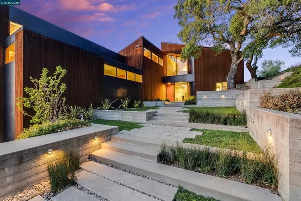 $5,250,000 | 240 Tappan Lane, Orinda, CA 94563