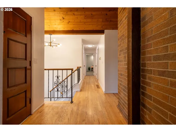 $779,900 | 1880 Southwest Heiney Road, Gresham, OR 97080