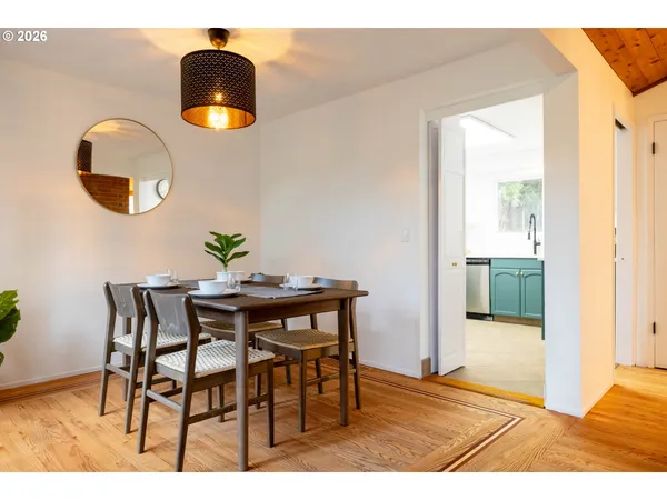 $779,900 | 1880 Southwest Heiney Road, Gresham, OR 97080