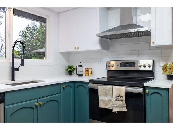 $779,900 | 1880 Southwest Heiney Road, Gresham, OR 97080