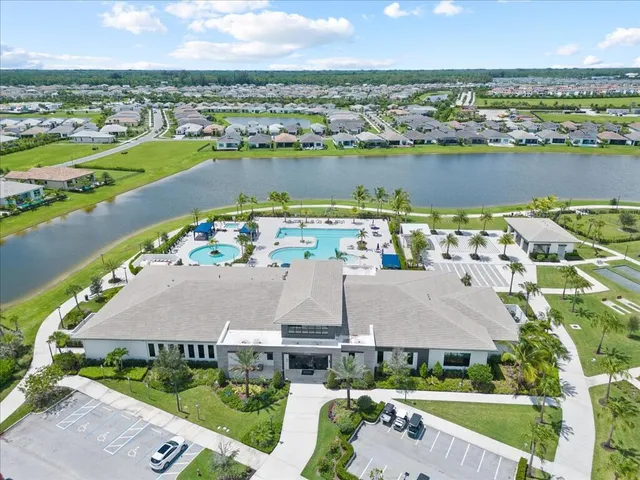 $5,500 | 5577 St Armands Way, Westlake, FL 33470