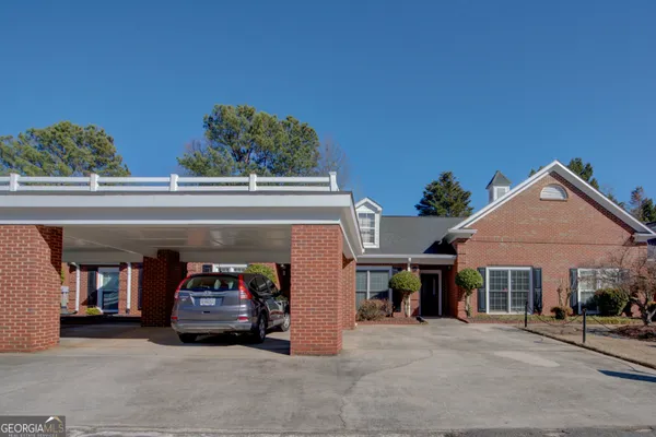 $269,900 | 814 Manor Way, Cartersville, GA 30120