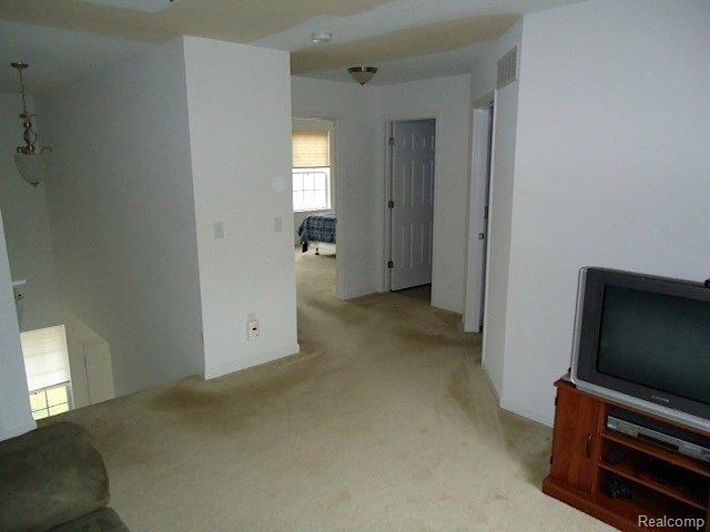 47211 Gloede Road Macomb, MI 48044 - Photo 10 of 13 photo_3.jpg