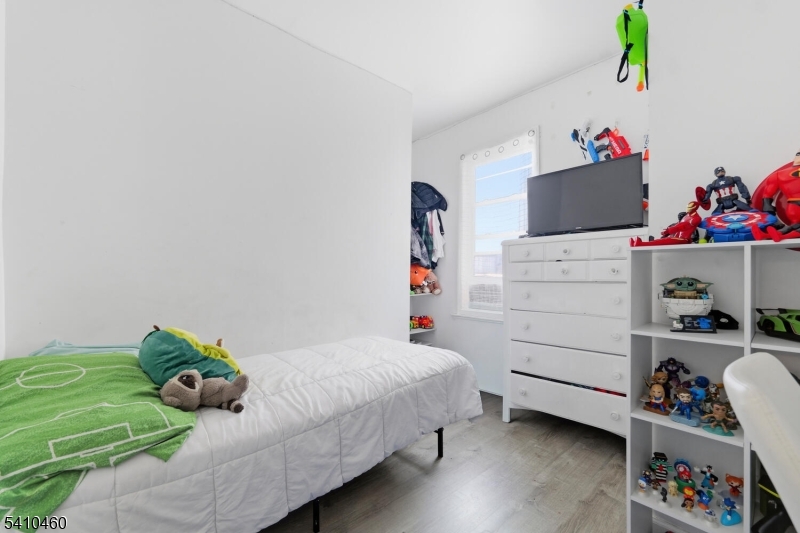 108 Orchard Street Elizabeth, NJ 07208 - Photo 14 of 44