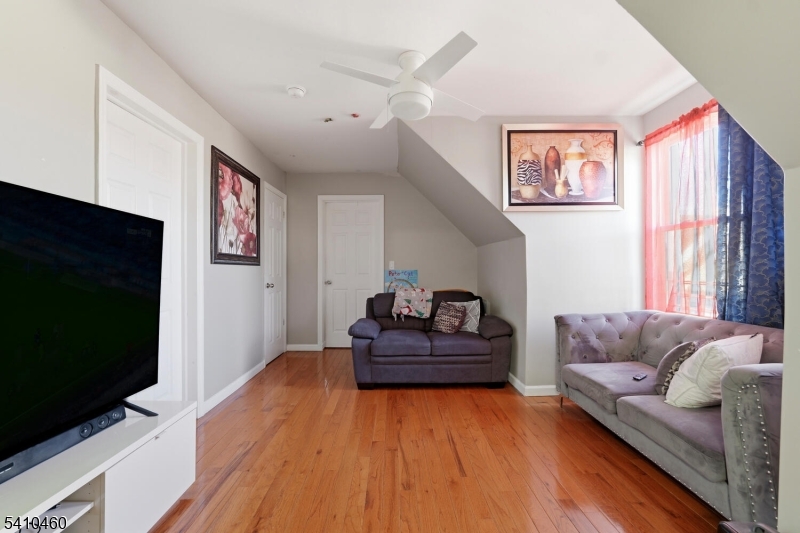 108 Orchard Street Elizabeth, NJ 07208 - Photo 22 of 44