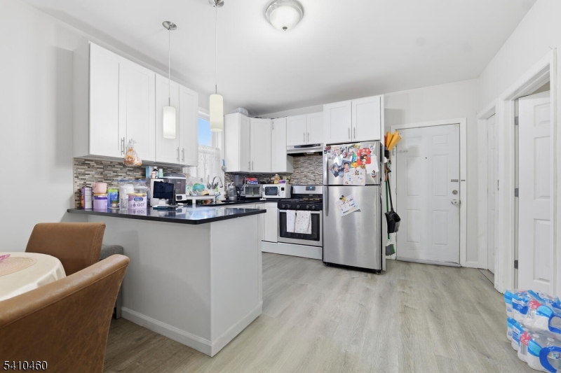 108 Orchard Street Elizabeth, NJ 07208 - Photo 31 of 44