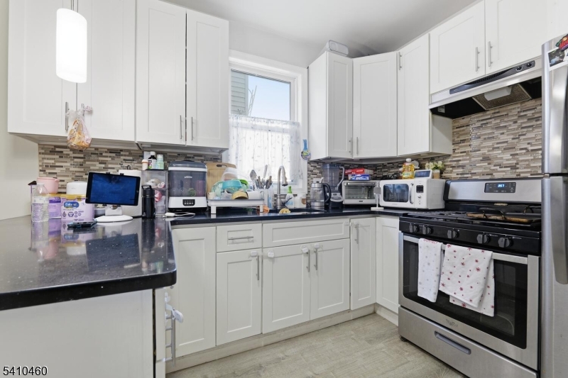 108 Orchard Street Elizabeth, NJ 07208 - Photo 32 of 44