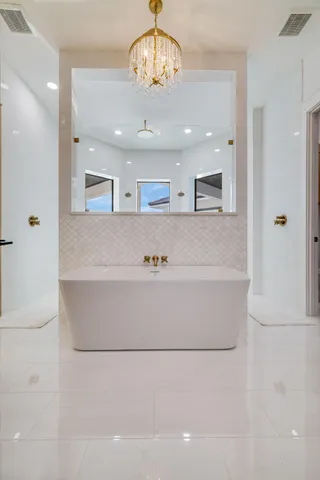 $10,750,000 | 602 Lagoon Drive, Destin, FL 32541