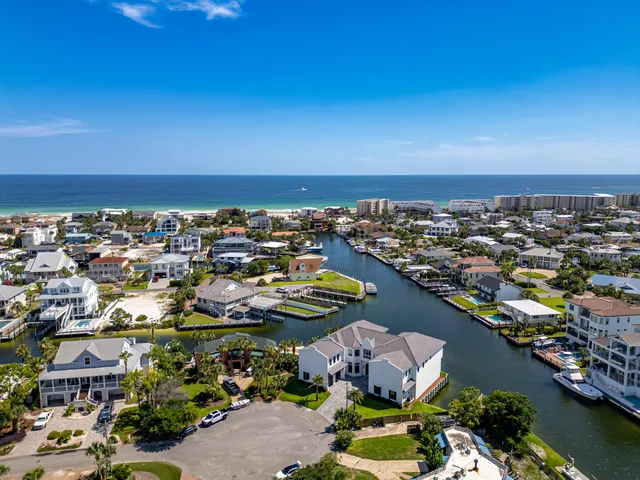 $10,750,000 | 602 Lagoon Drive, Destin, FL 32541