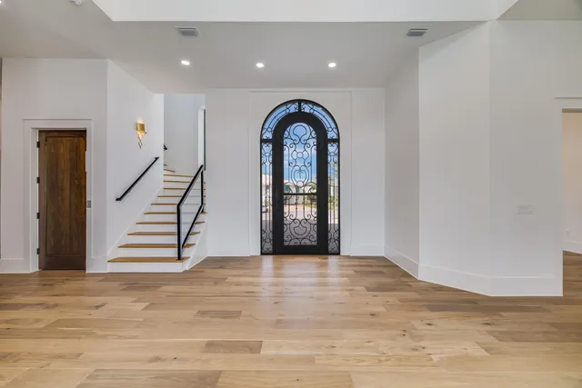 $10,750,000 | 602 Lagoon Drive, Destin, FL 32541