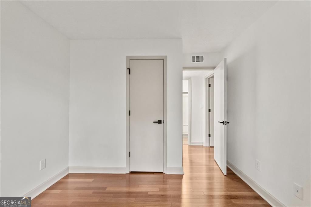 515 Wynnes Ridge Circle Southeast Marietta, GA 30067 - Photo 11 of 21