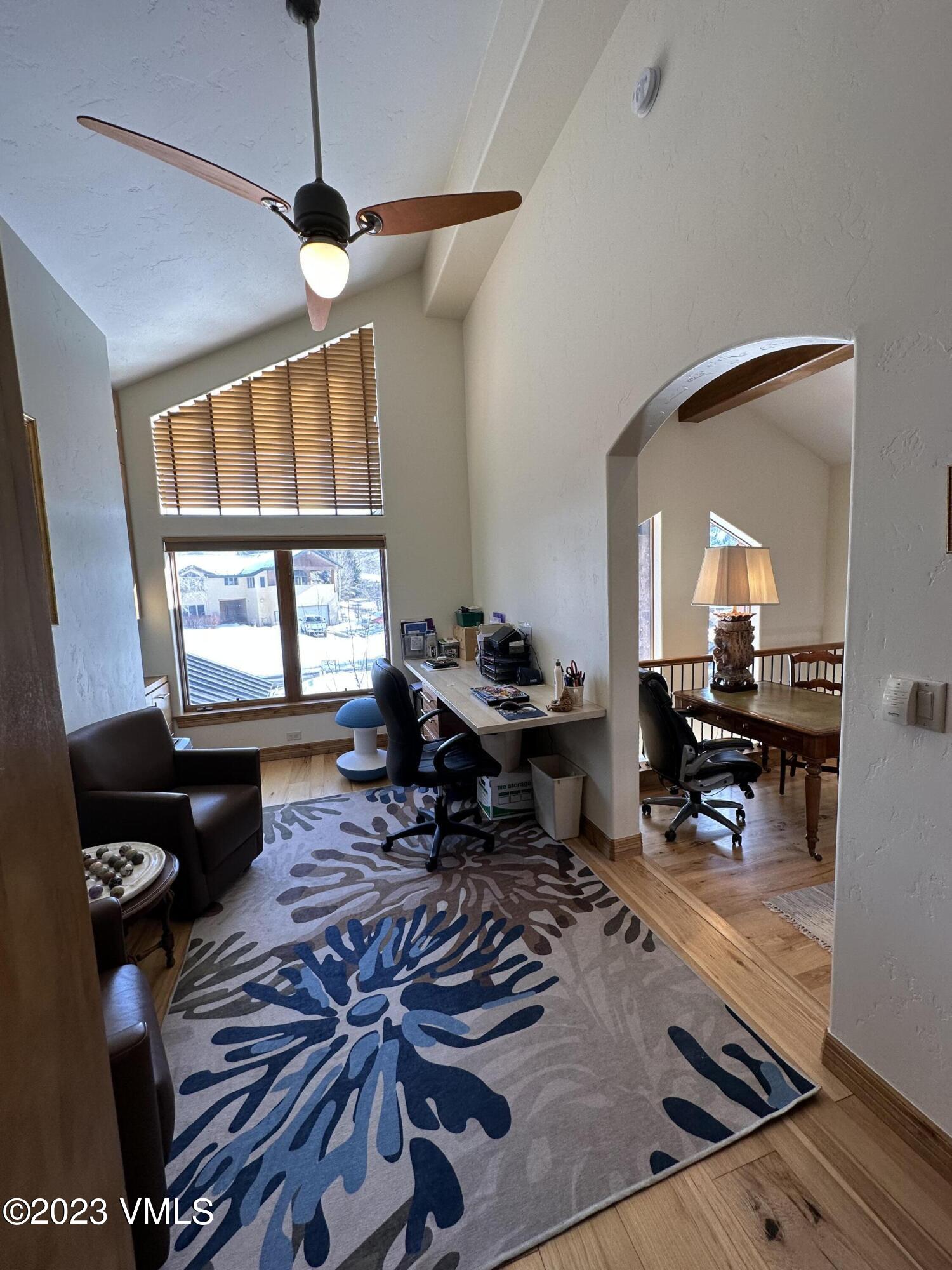 40 Miller Place Edwards, CO 81632 - Photo 20 of 25 40 Miller Pl Jr. Suite sitting rm