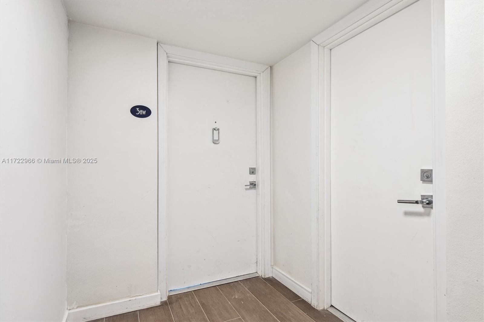 301 Sunrise Drive, Unit 3AW Key Biscayne, FL 33149 - Photo 21 of 23 a view of bathroom