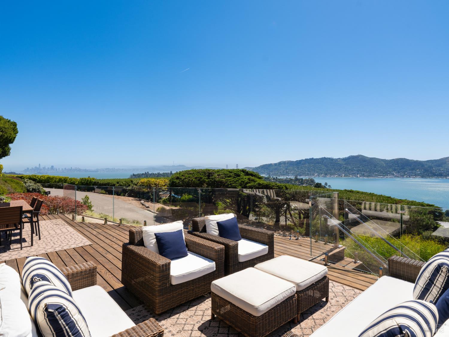 45 Mt Tiburon Road Tiburon, CA 94920 - Photo 4 of 57