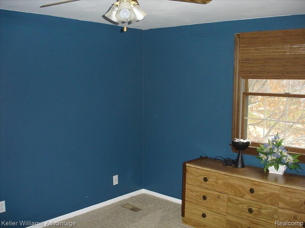 1365 Wagon Wheel Road Canton, MI 48188 - Photo 8 of 10 wagon wheel 004
