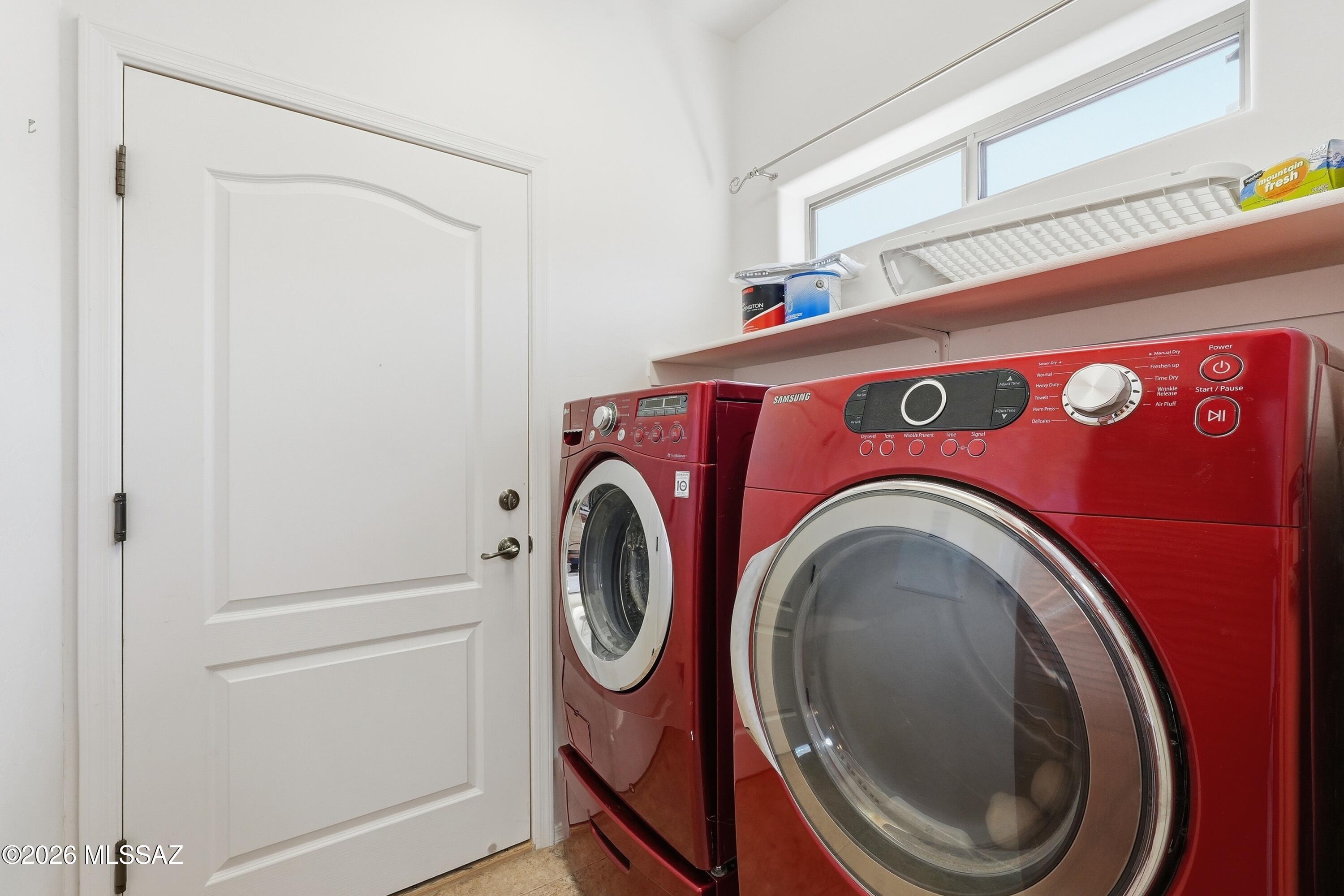 2845 North Vactor Ranch Place Tucson, AZ 85715 - Photo 31 of 41 Washer & Dryer Included!