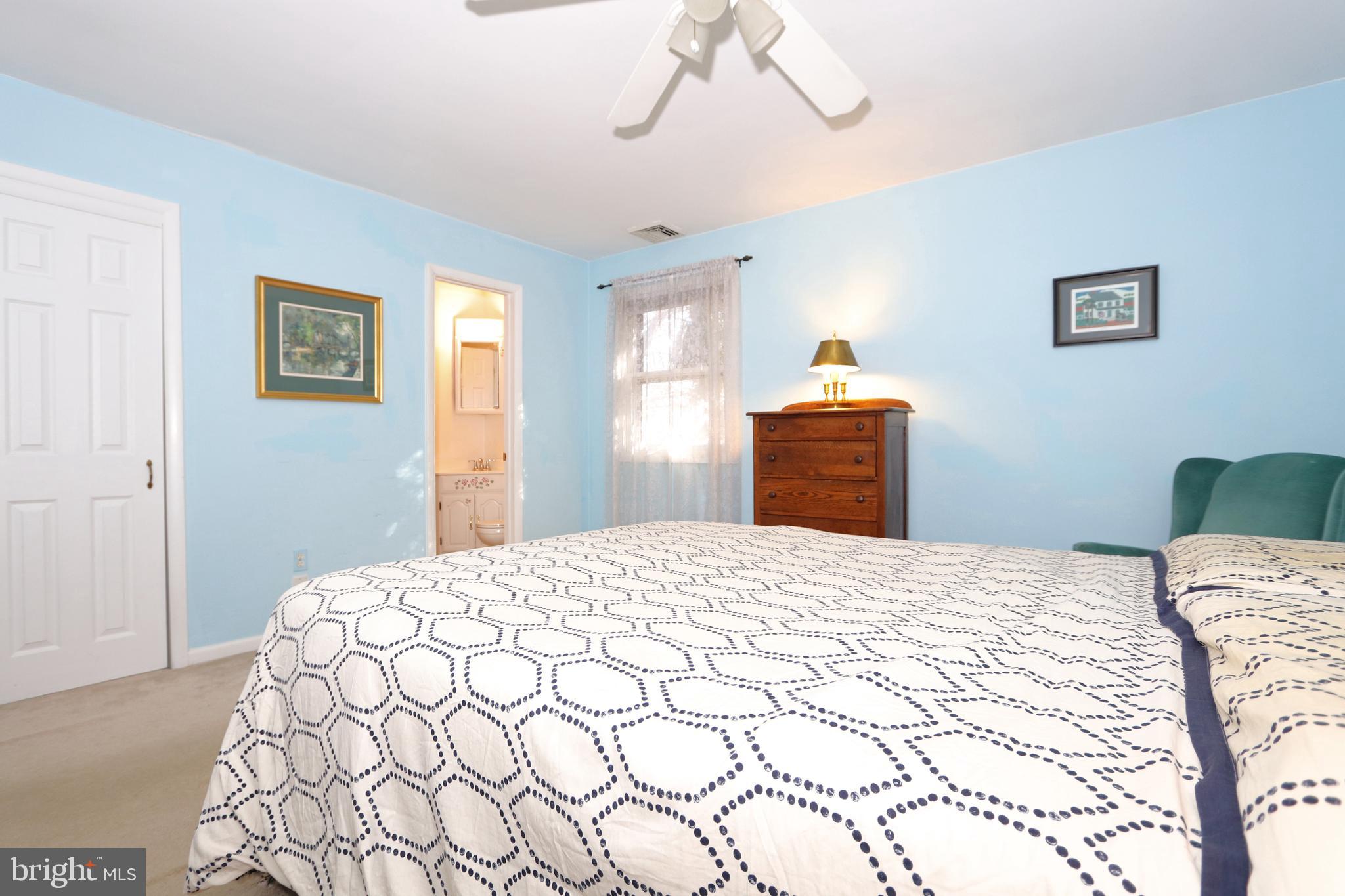 216 Spring Run Lane Downingtown, PA 19335 - Photo 17 of 27 Gallery Image 17
