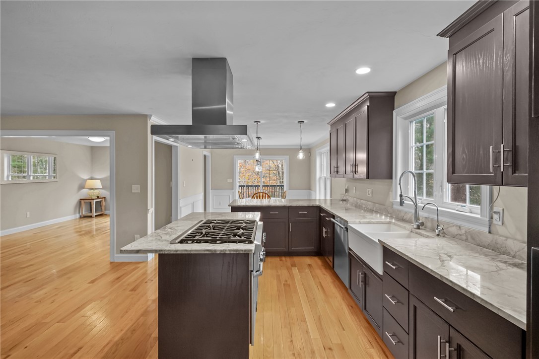 36 Clark Road Uxbridge, MA 01569 - Photo 11 of 33 Gallery Image 11
