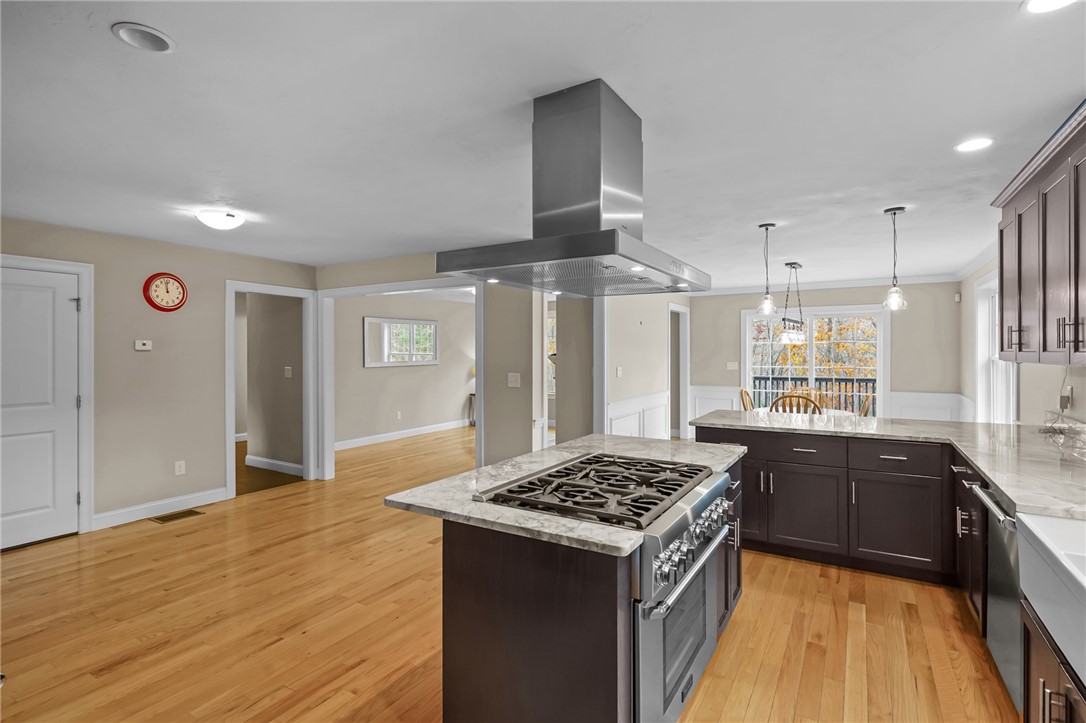 36 Clark Road Uxbridge, MA 01569 - Photo 12 of 33 Gallery Image 12