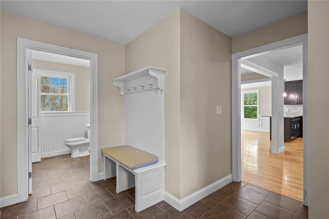 36 Clark Road Uxbridge, MA 01569 - Photo 22 of 33 Gallery Image 22