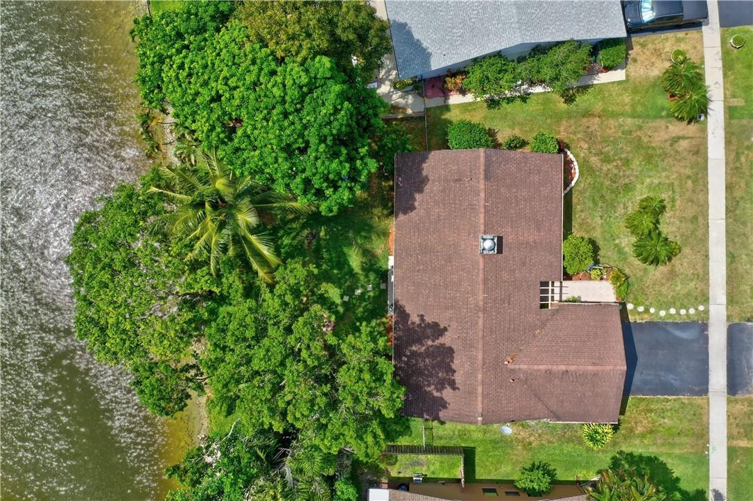 9750 Richmond Circle Boca Raton, FL 33434 - Photo 5 of 25 Photo 5