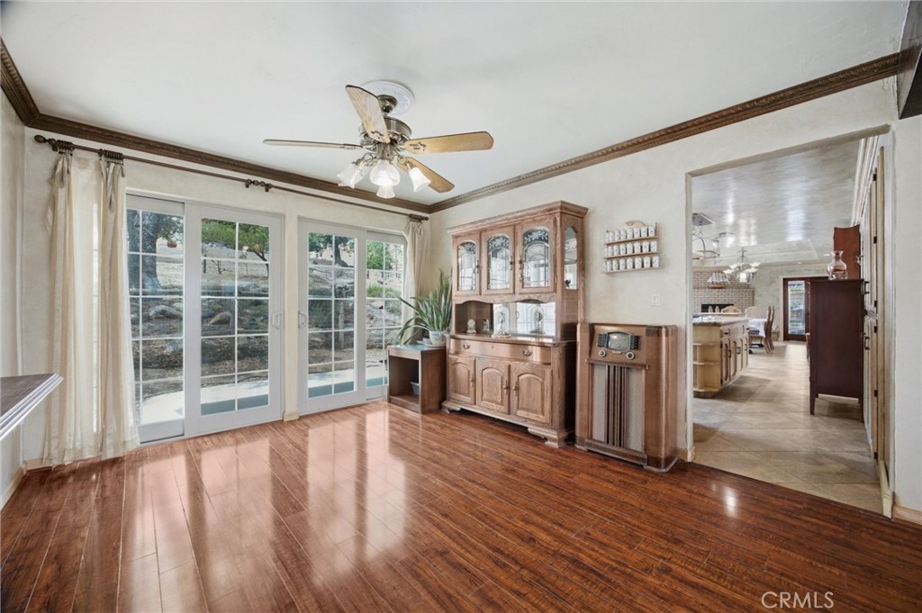 26001 Bear Valley Road Tehachapi, CA 93561 - Photo 21 of 58 Gallery Image 21
