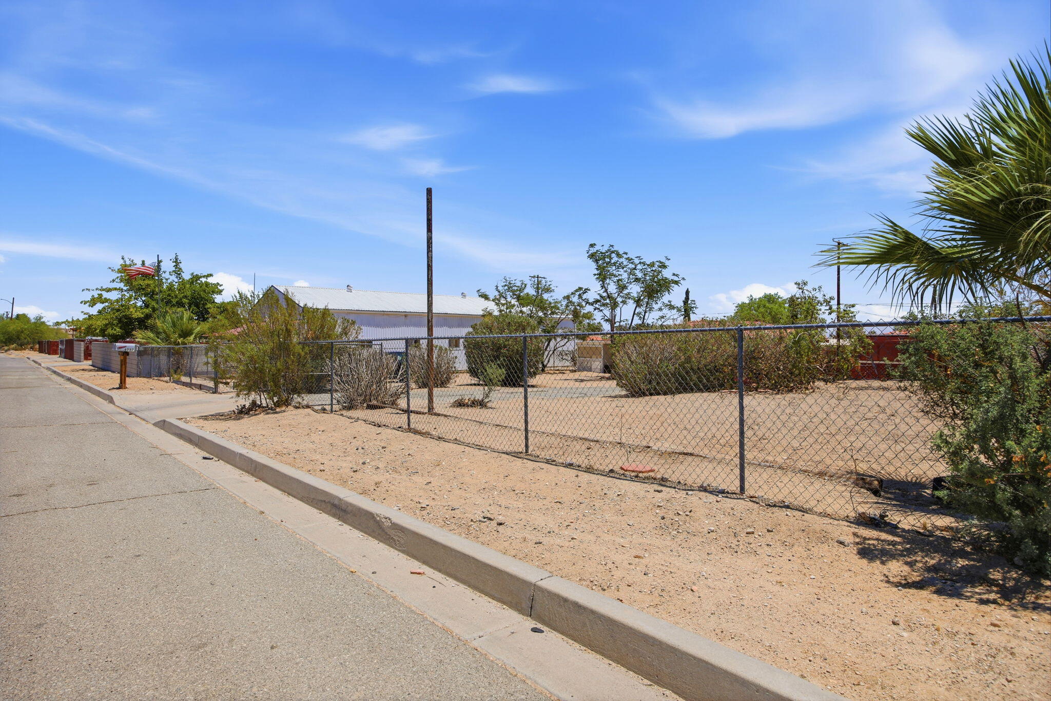 6757 Adobe Road Twentynine Palms, CA 92277 - Photo 9 of 61 9-web-or-mls-9