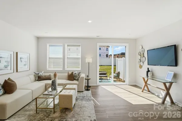 $339,990 | 6110 Vasey Street, Charlotte, NC 28269