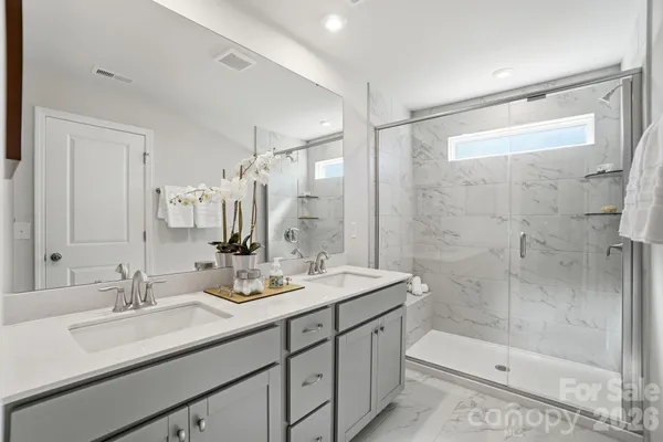 $339,990 | 6110 Vasey Street, Charlotte, NC 28269