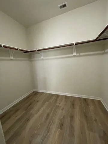 $2,050 | 8118 Running Brook Lane, Richmond, TX 77469