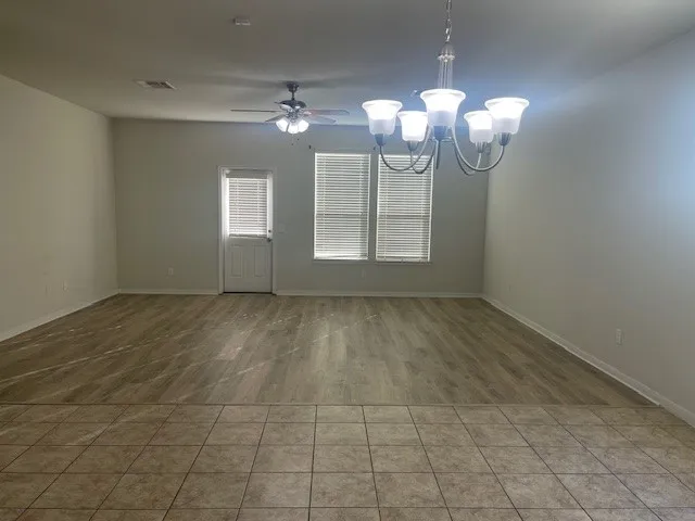 $2,050 | 8118 Running Brook Lane, Richmond, TX 77469