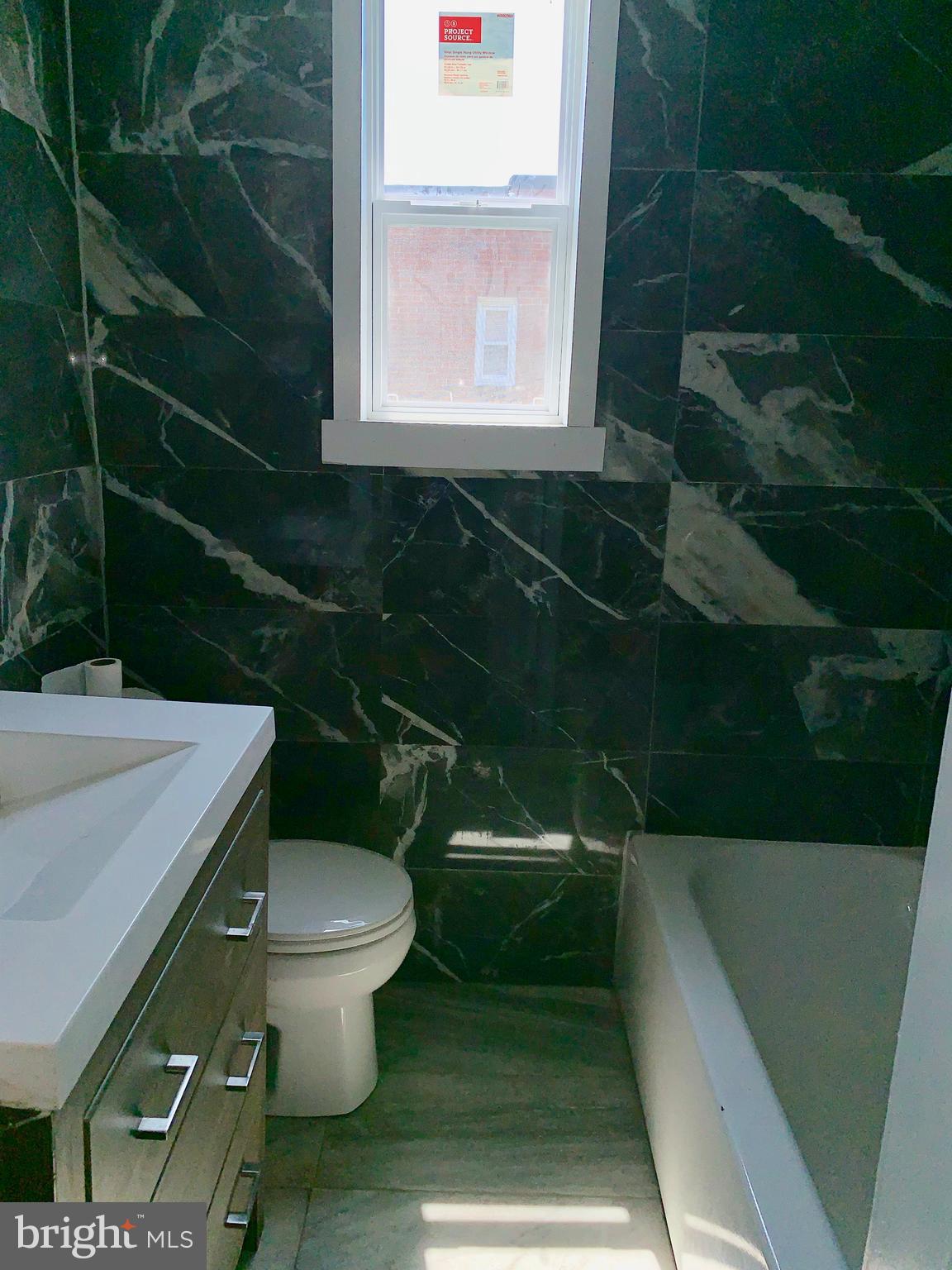 3723 Midheights Road Baltimore, MD 21215 - Photo 14 of 27 Gallery Image 14