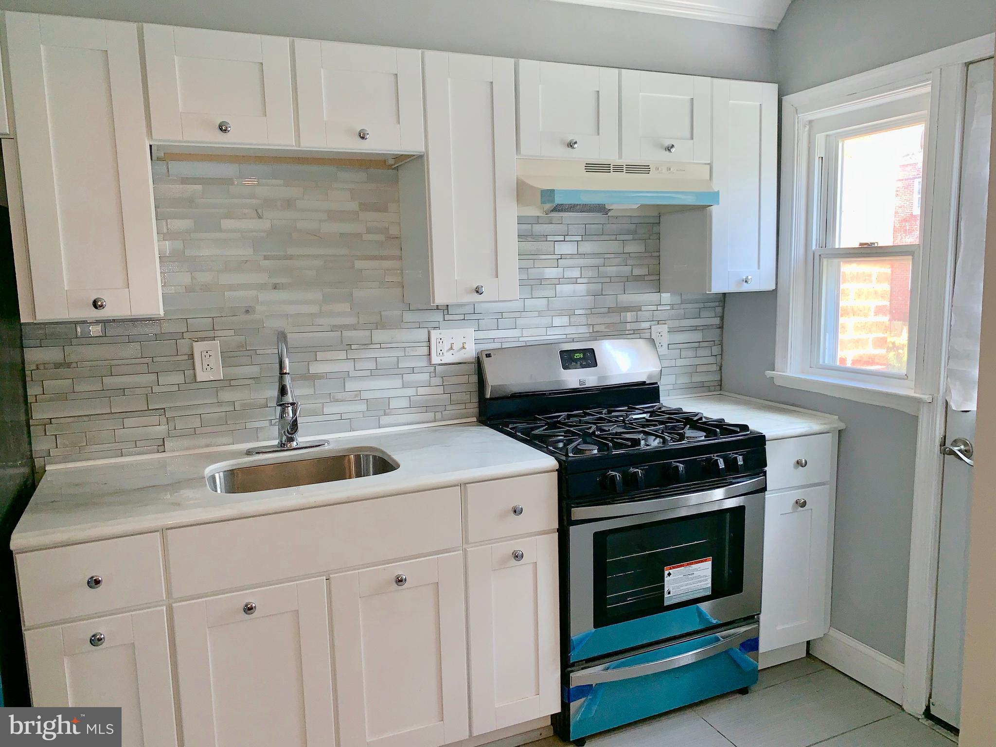 3723 Midheights Road Baltimore, MD 21215 - Photo 5 of 27 Gallery Image 5