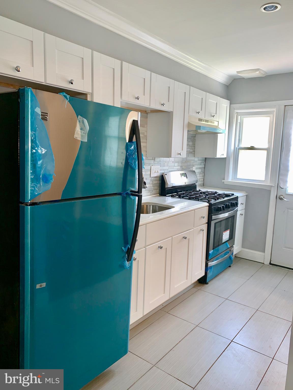 3723 Midheights Road Baltimore, MD 21215 - Photo 6 of 27 Gallery Image 6
