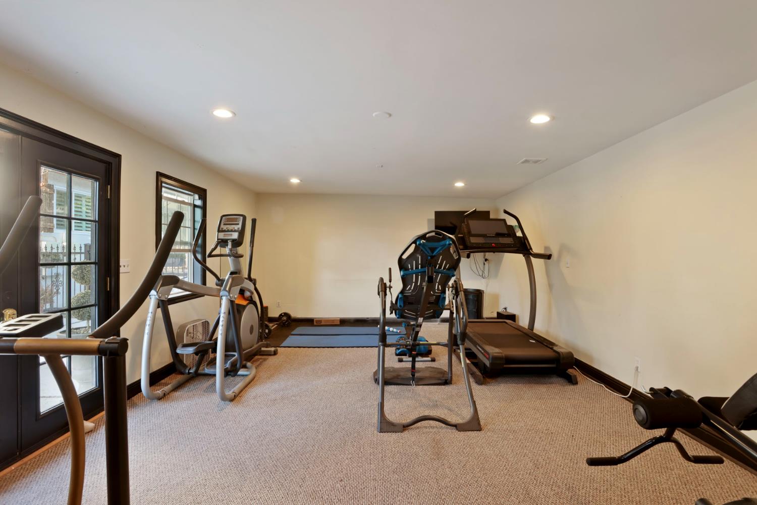 2235 Moreing Road Stockton, CA 95204 - Photo 64 of 97