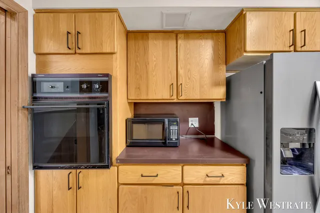 $379,900 | 1122 West Green Street, Hastings, MI 49058