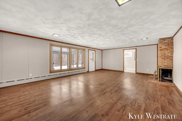 $379,900 | 1122 West Green Street, Hastings, MI 49058