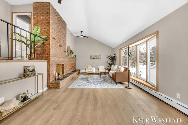 $379,900 | 1122 West Green Street, Hastings, MI 49058